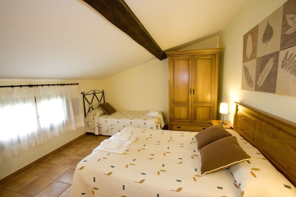 Photo of Bedroom in La Pobla de Lillet