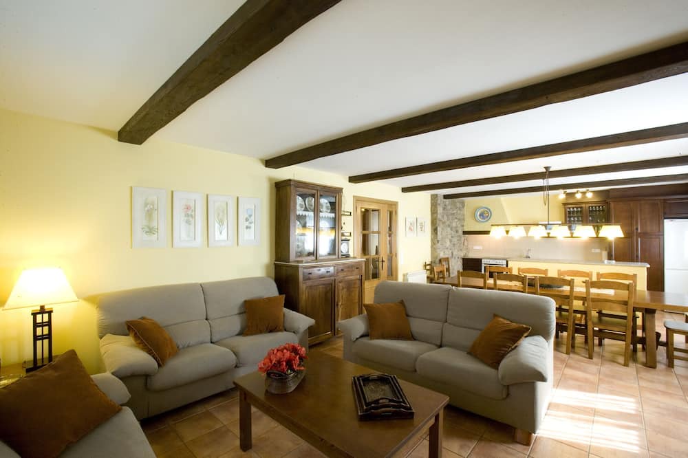 Photo of Livingroom in La Pobla de Lillet