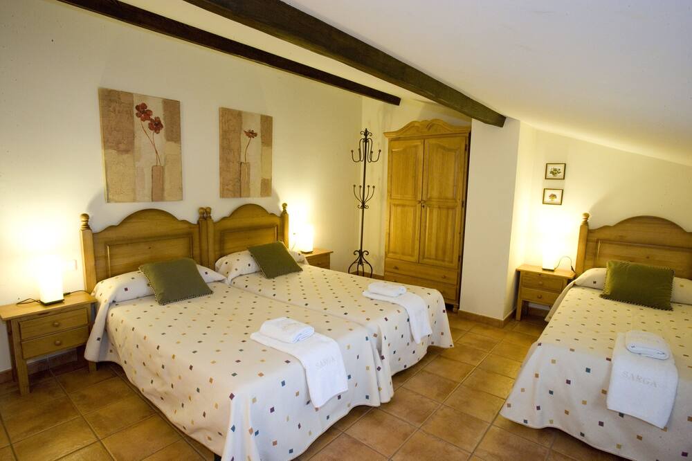 Photo of Bedroom in La Pobla de Lillet