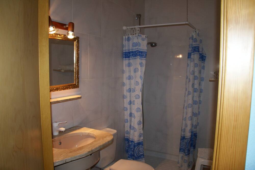 Photo of Bathroom in Granera