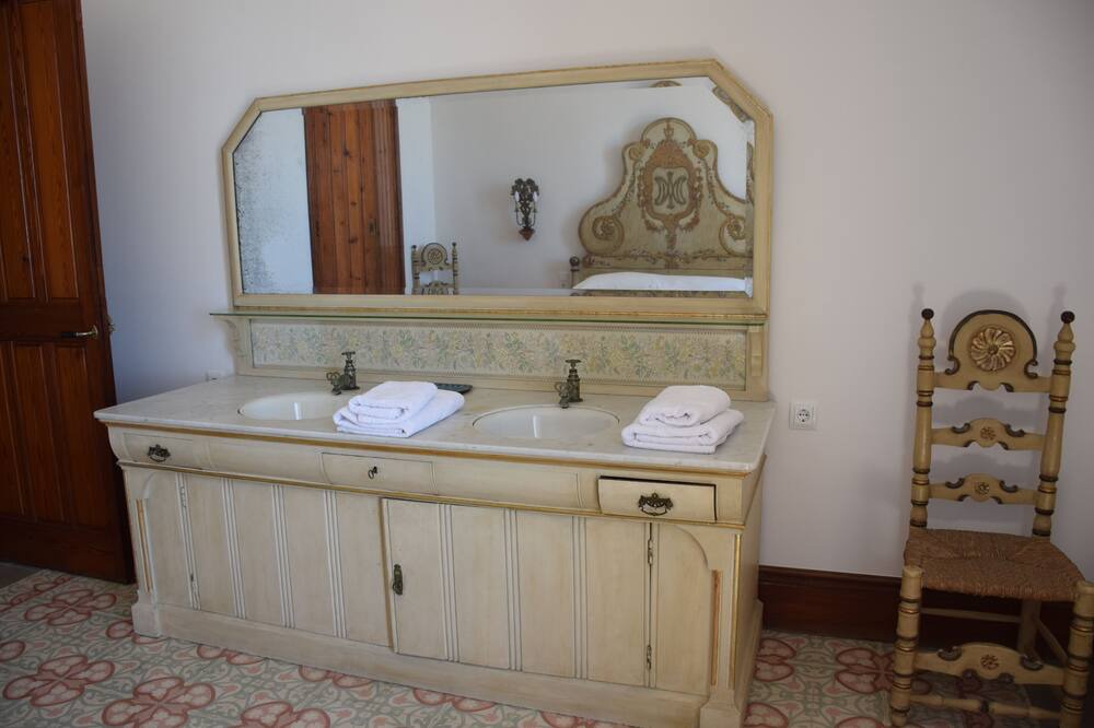 Photo of Bathroom in Caldes d'Estrac