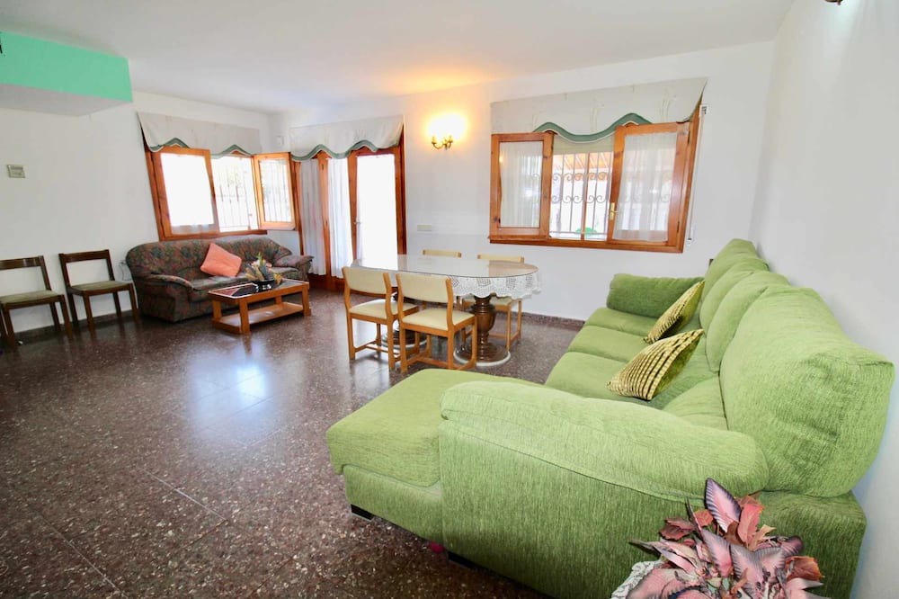Photo of Livingroom in L Almadrava