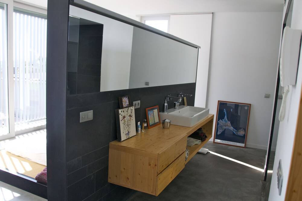 Photo of Bathroom in El Mas Coll