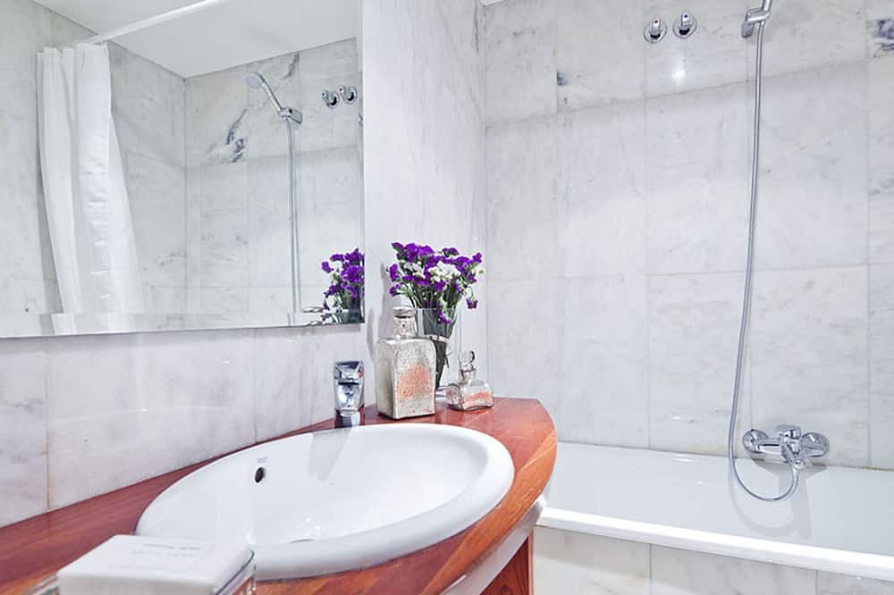 Photo of Bathroom in El Putget i Farro