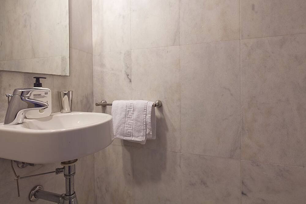 Photo of Bathroom in El Putget i Farro