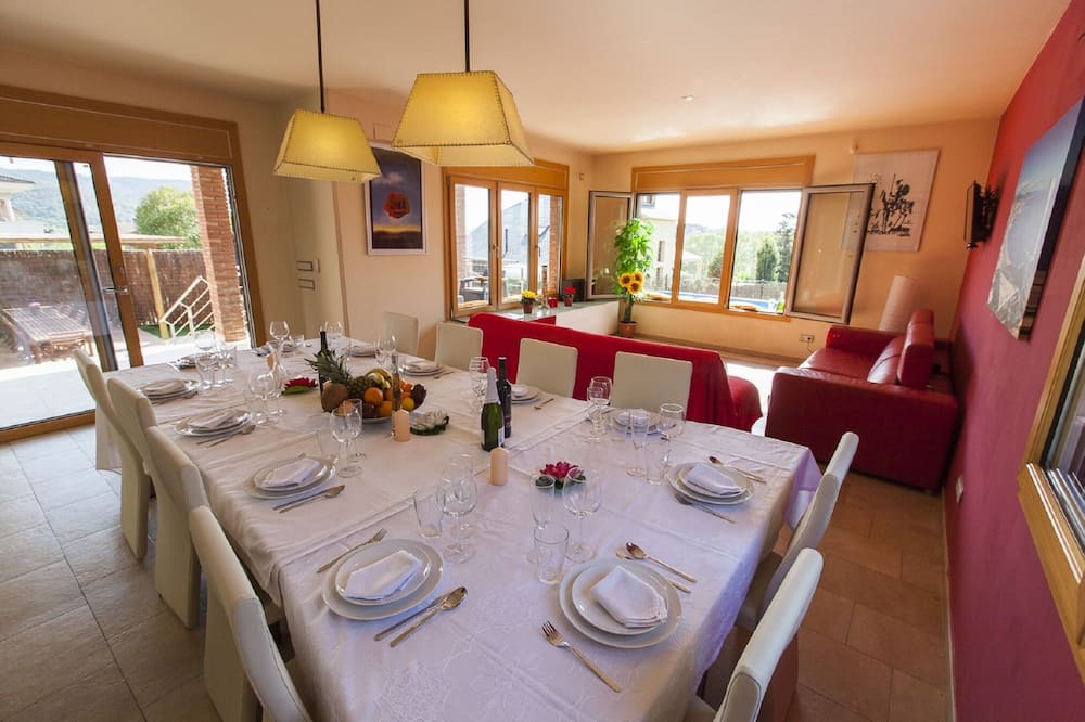 Photo of Kitchen in Llinars del Valles