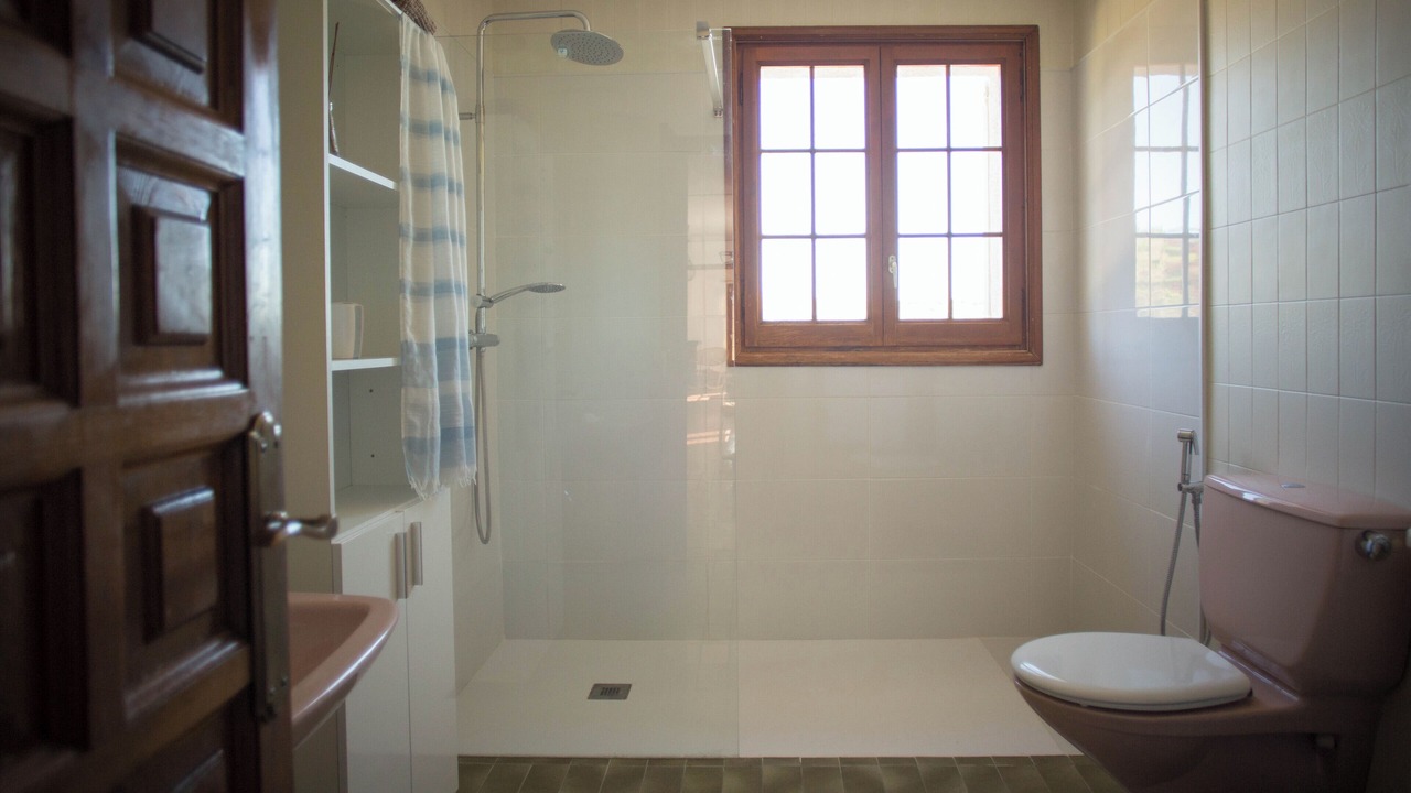 Photo of Bathroom in Perafita
