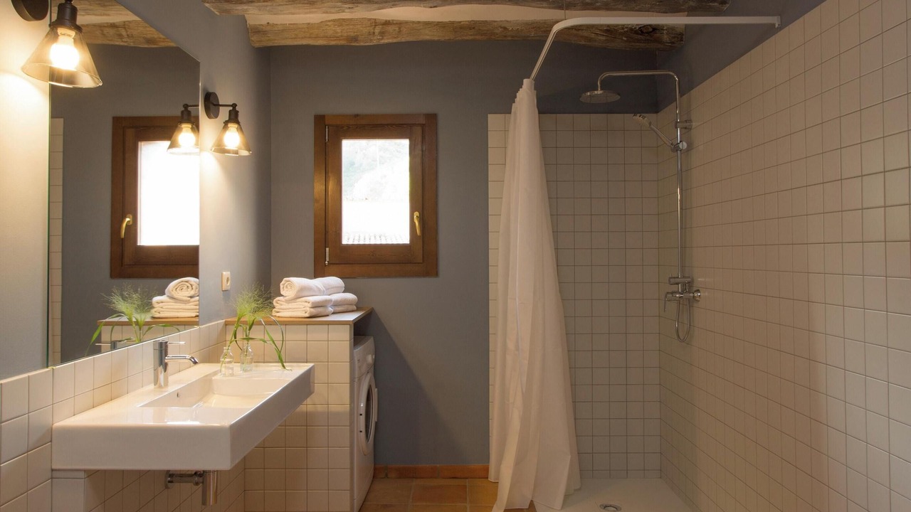 Photo of Bathroom in Orpi