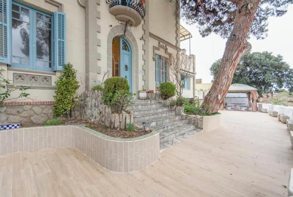 Photo of Outdoor in Tiana