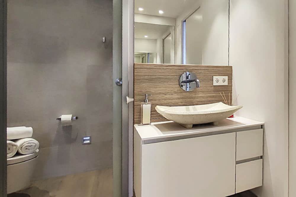 Photo of Bathroom in Les Corts