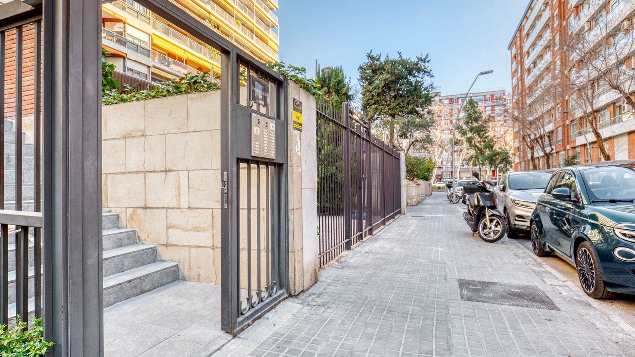 Photo of Outdoor in Les Corts