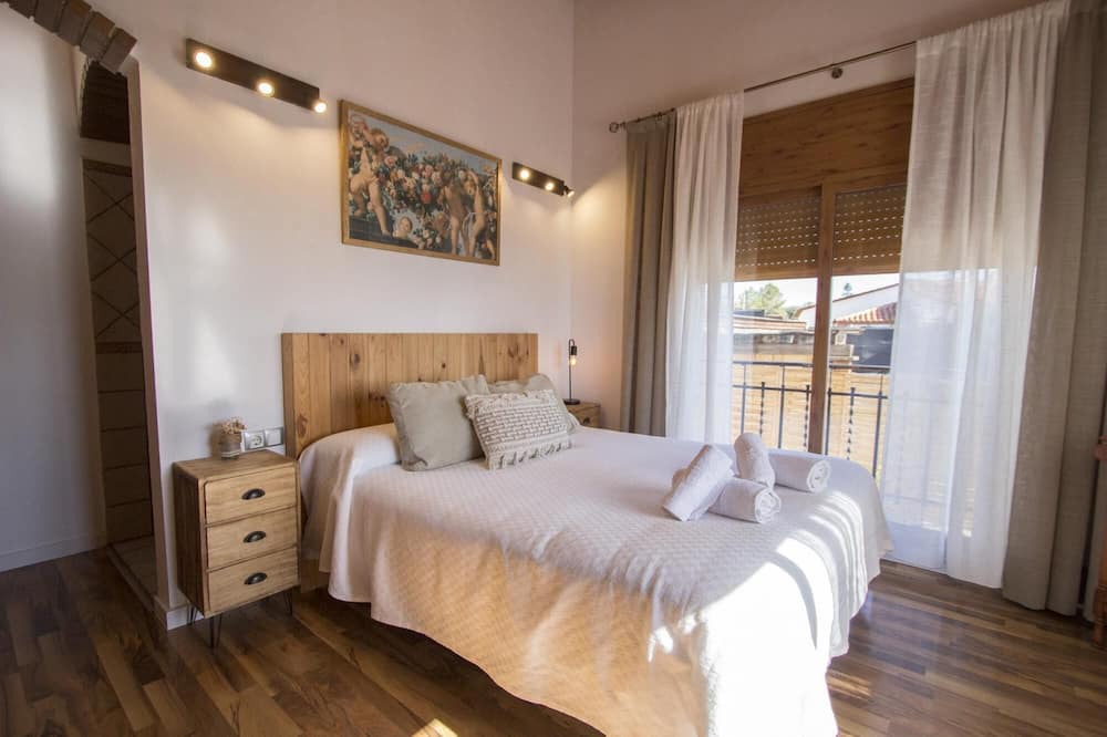 Photo of Bedroom in Subirats