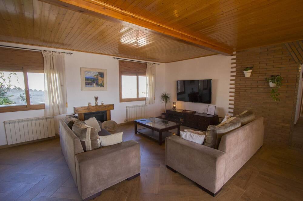 Photo of Livingroom in Subirats