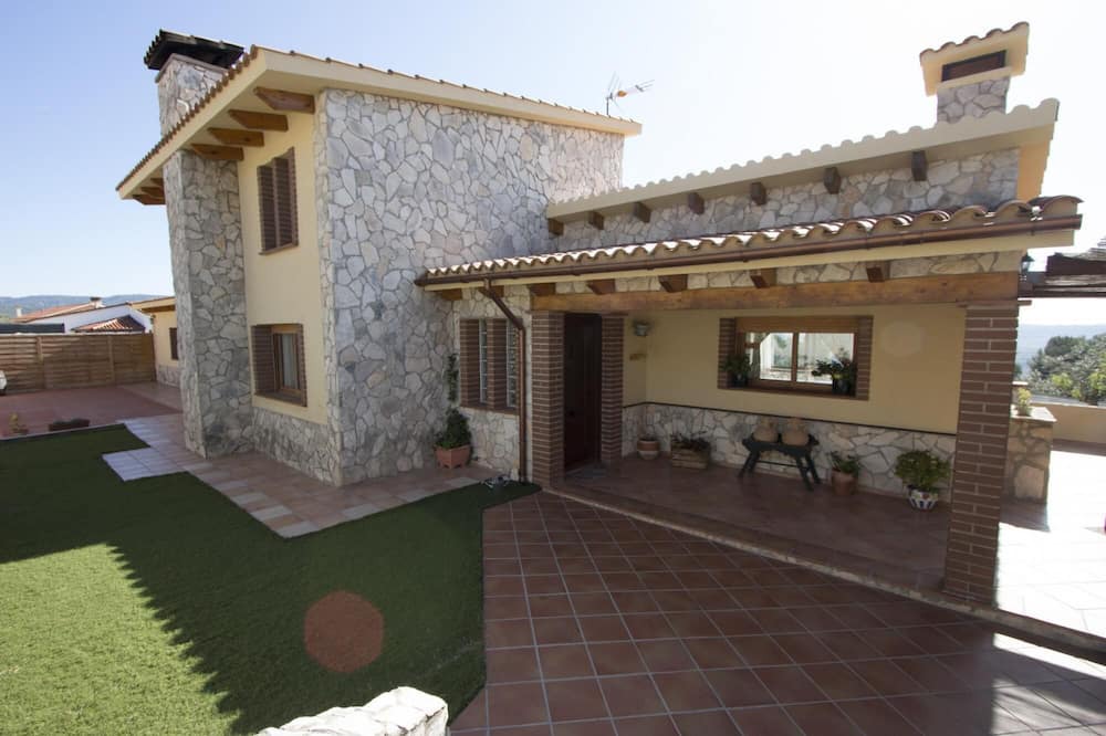 Photo of Outdoor in Subirats