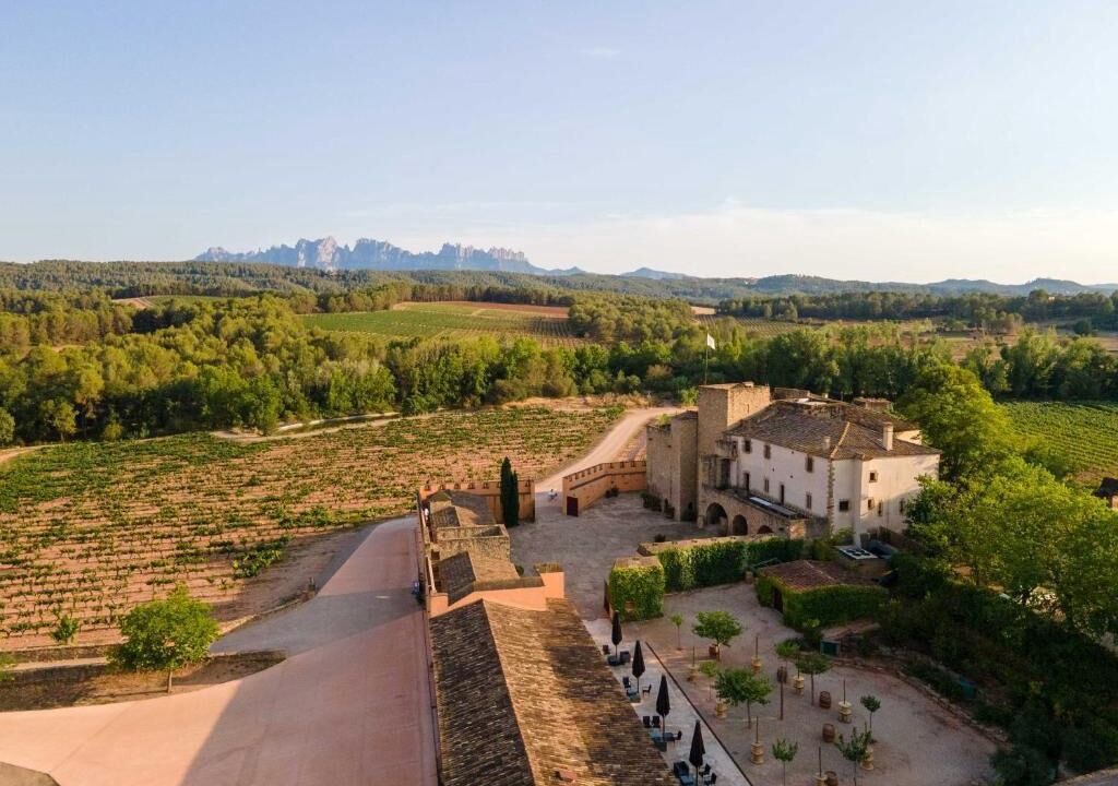 Photo of Outdoor in Farreres-Suanya-Comtals-Sta.Caterina-L'oller-La Guia
