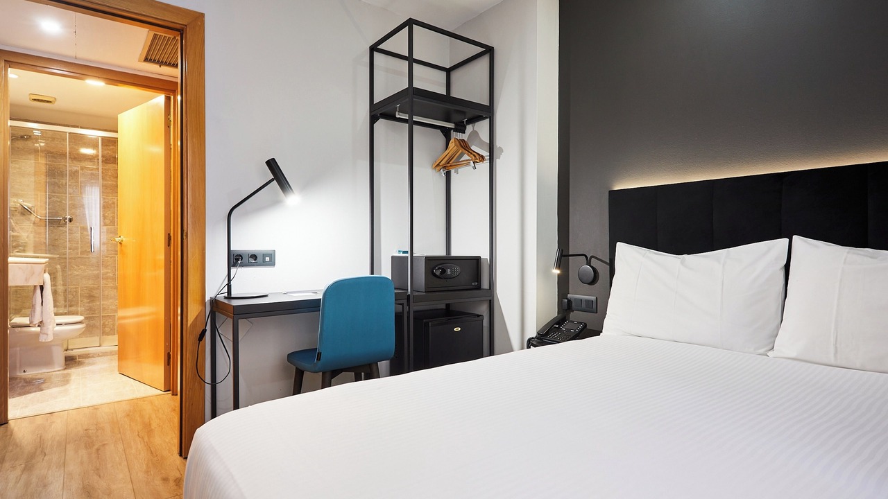 Photo of Bedroom in Sant Gervasi – la Bonanova