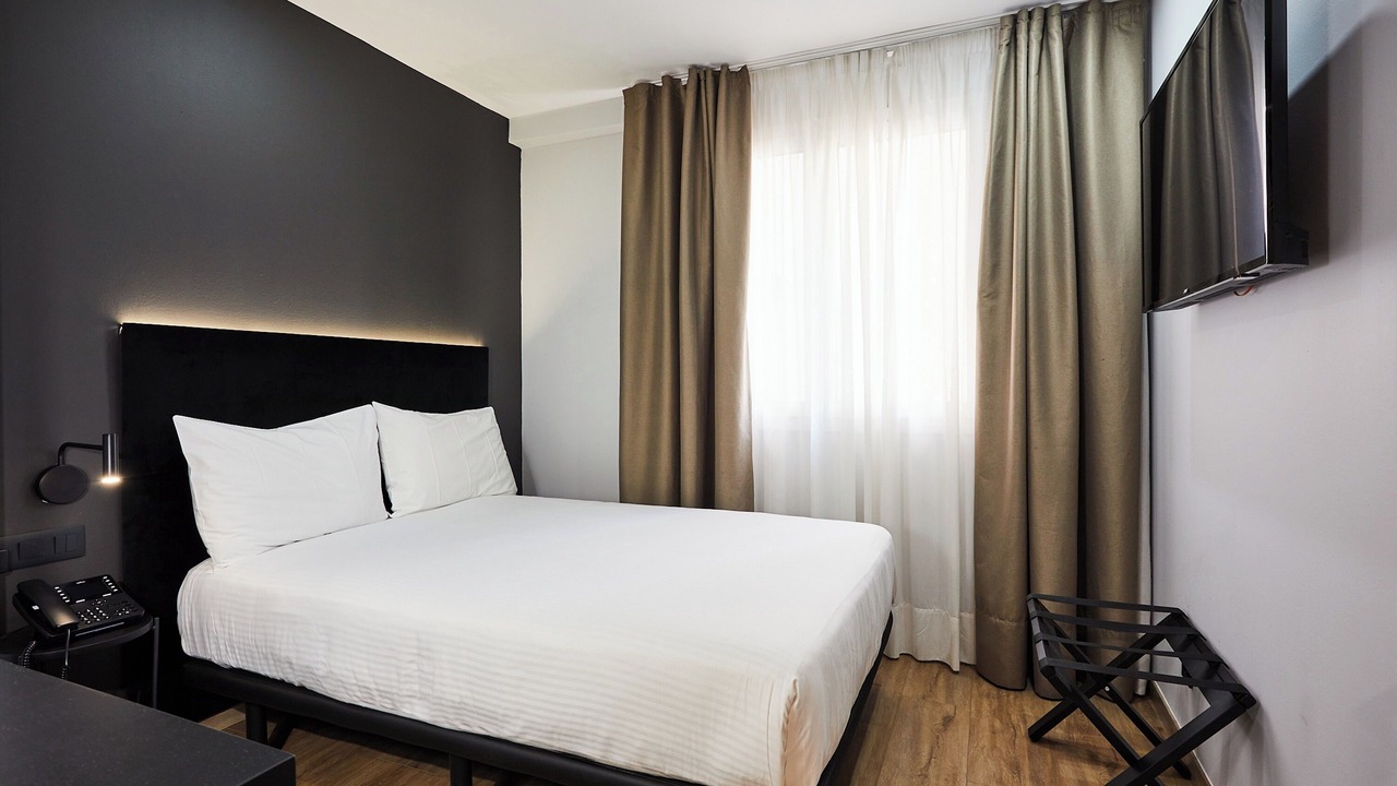 Photo of Bedroom in Sant Gervasi – la Bonanova
