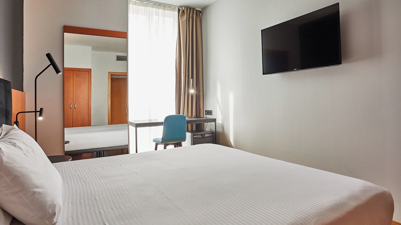 Photo of Bedroom in Sant Gervasi – la Bonanova