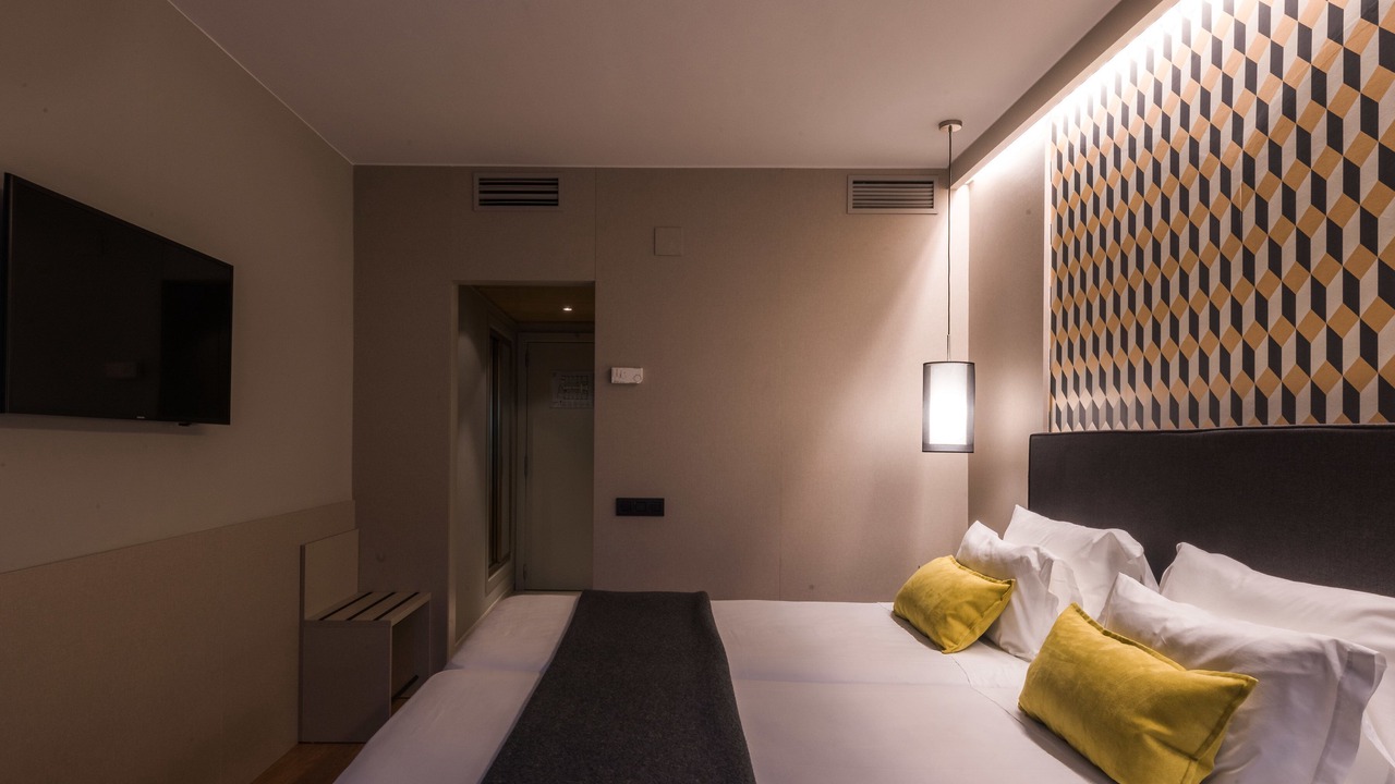 Photo of Bedroom in Vic