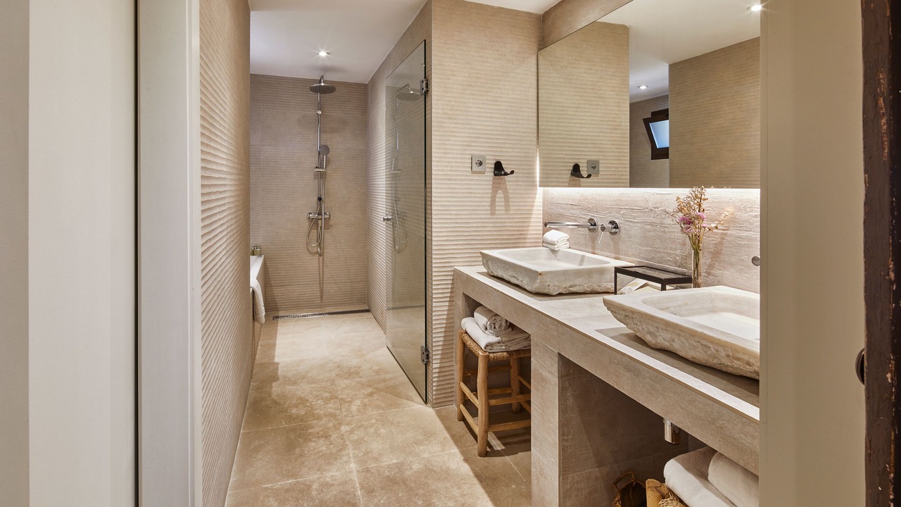 Photo of Bathroom in Vallromanes