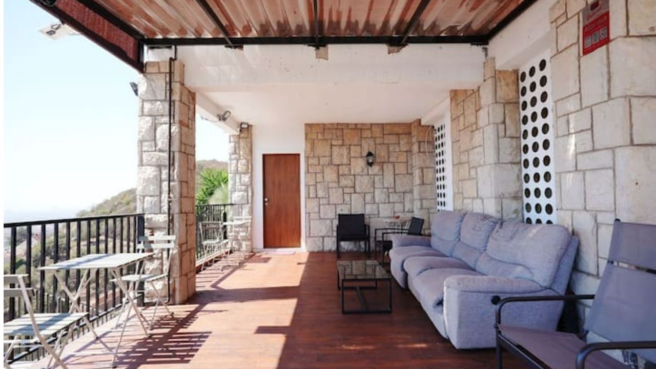 Photo of Outdoor in Mas Ram