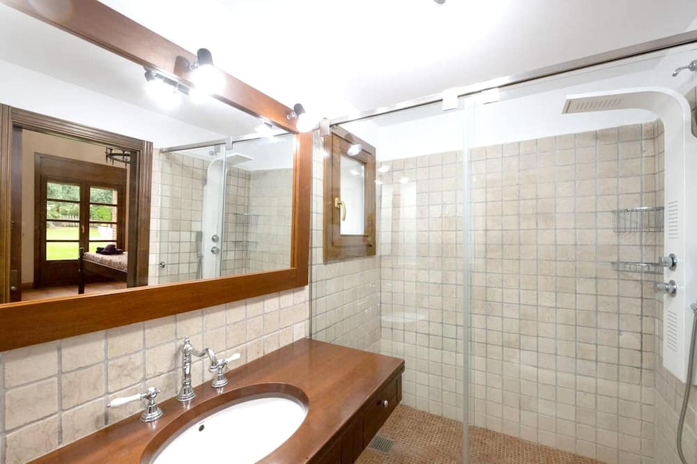 Photo of Bathroom in Sant Andreu de Llavaneres