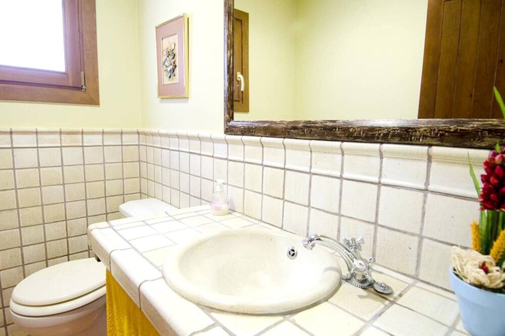 Photo of Bathroom in Sant Andreu de Llavaneres