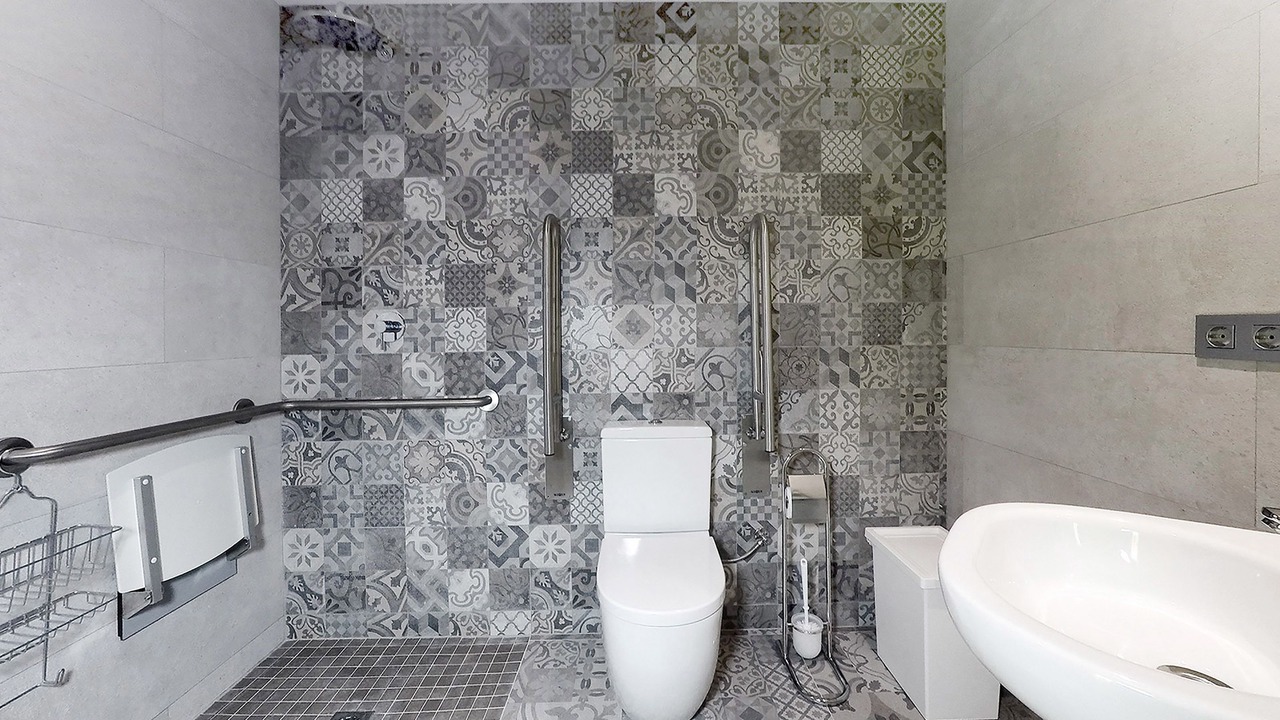 Photo of Bathroom in Sants