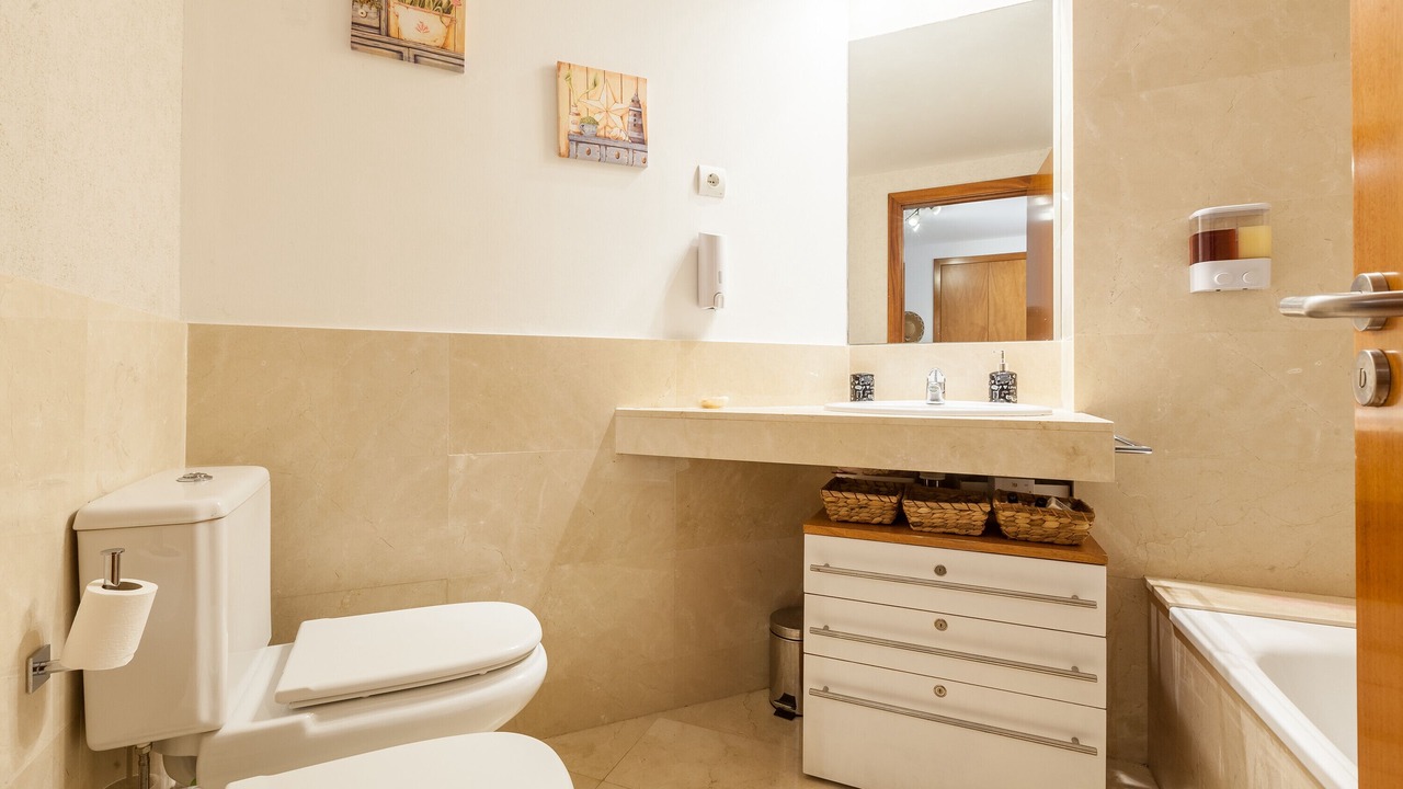 Photo of Bathroom in Cubelles