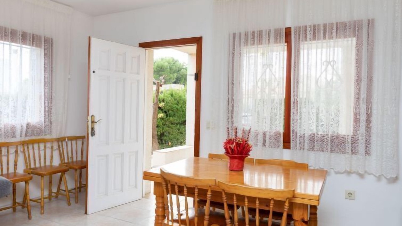 Photo of Bedroom in L Almadrava