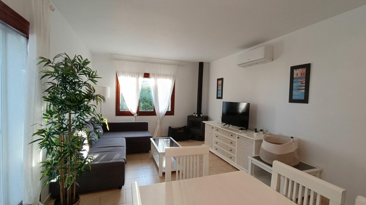 Photo of Livingroom in L Almadrava