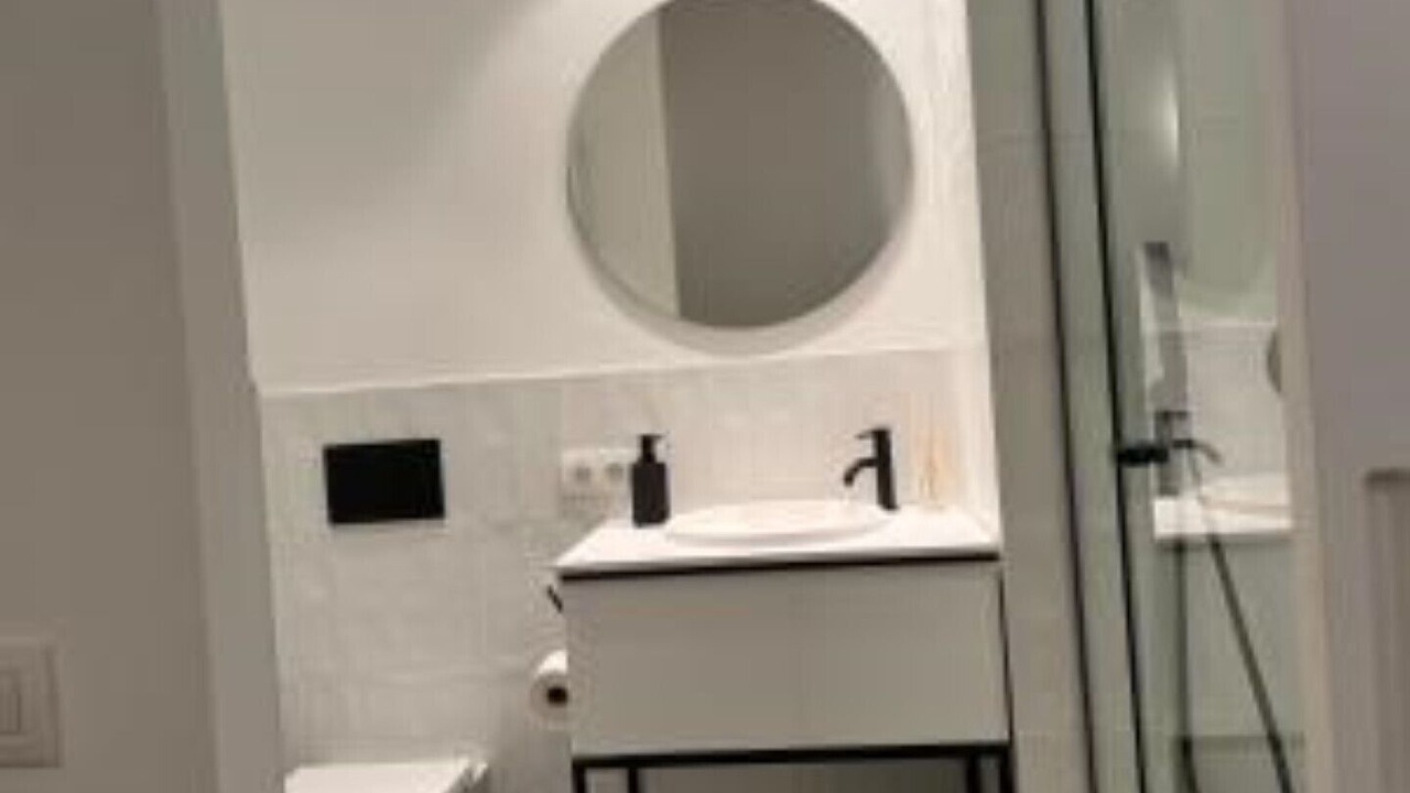 Photo of Bathroom in Vic
