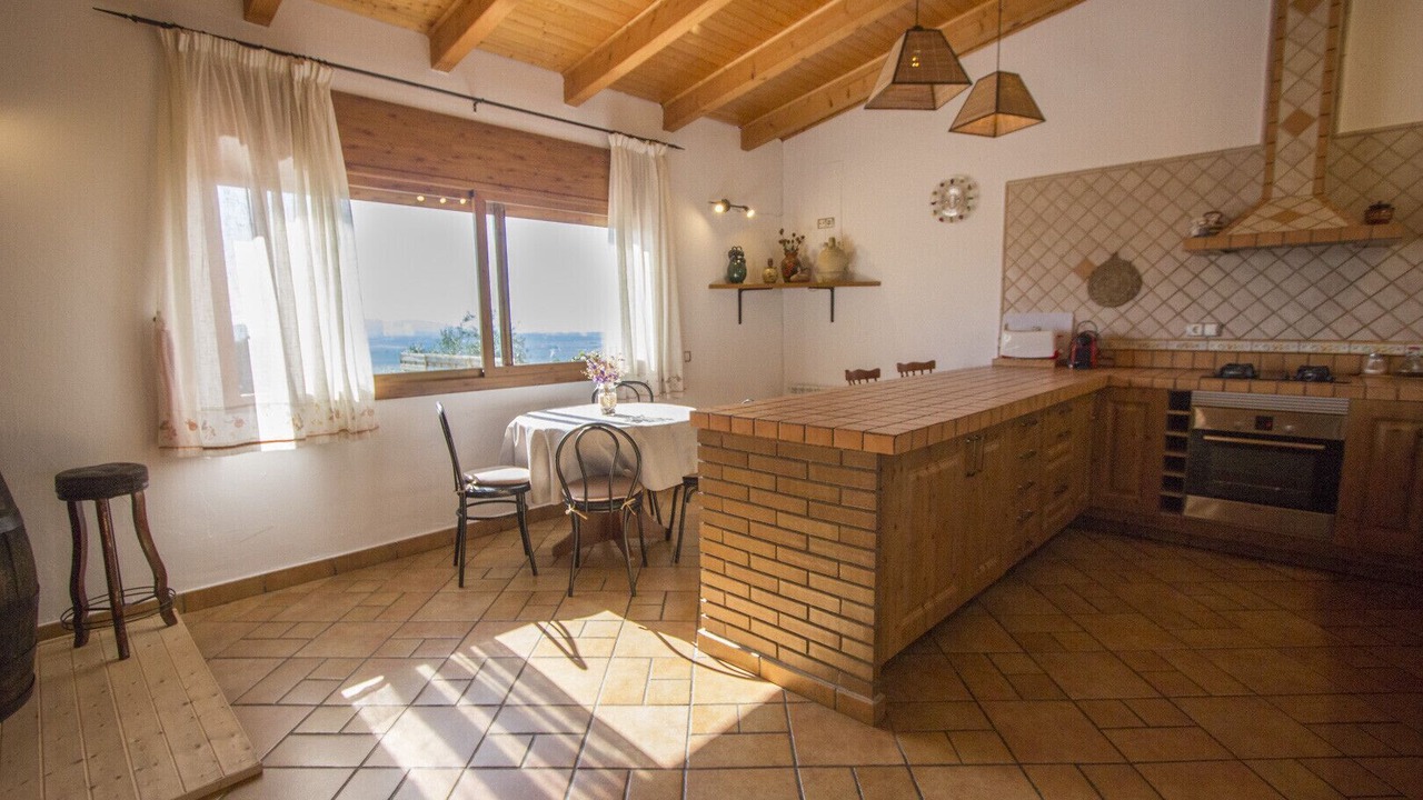 Photo of Kitchen in Subirats