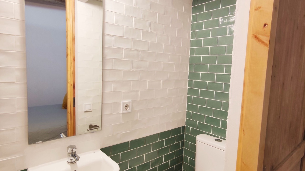 Photo of Bathroom in Vic - Remei
