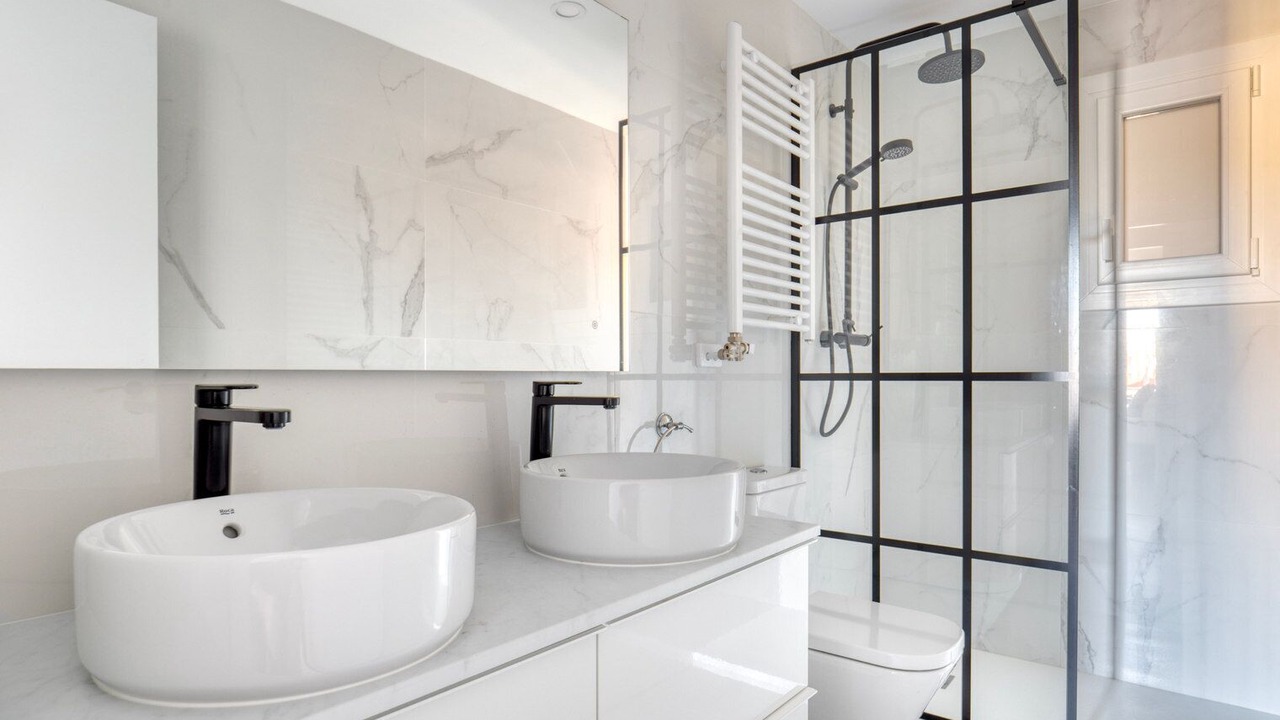 Photo of Bathroom in El Parc i la Llacuna del Poblenou