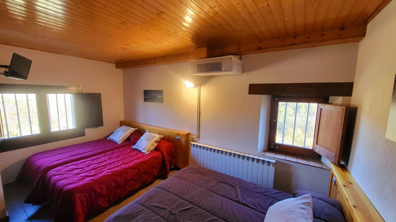 Photo of Bedroom in Santa Maria de Merles