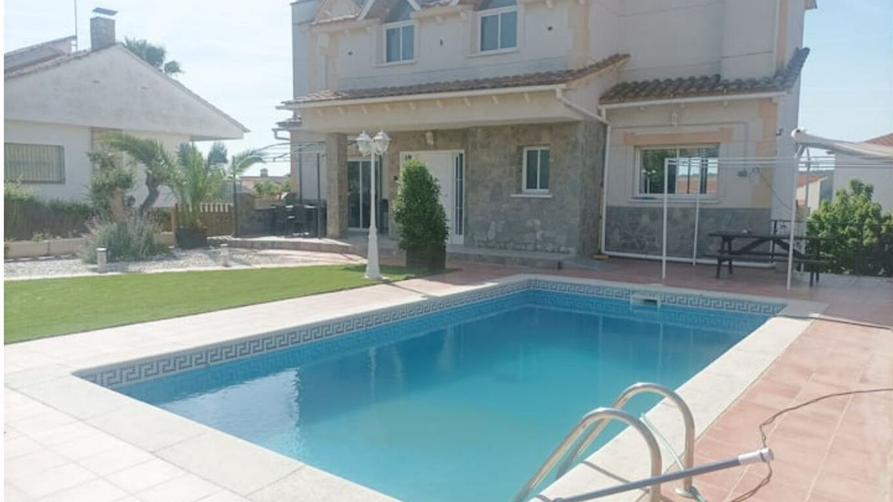 Photo of Outdoor in La Palma de Cervello
