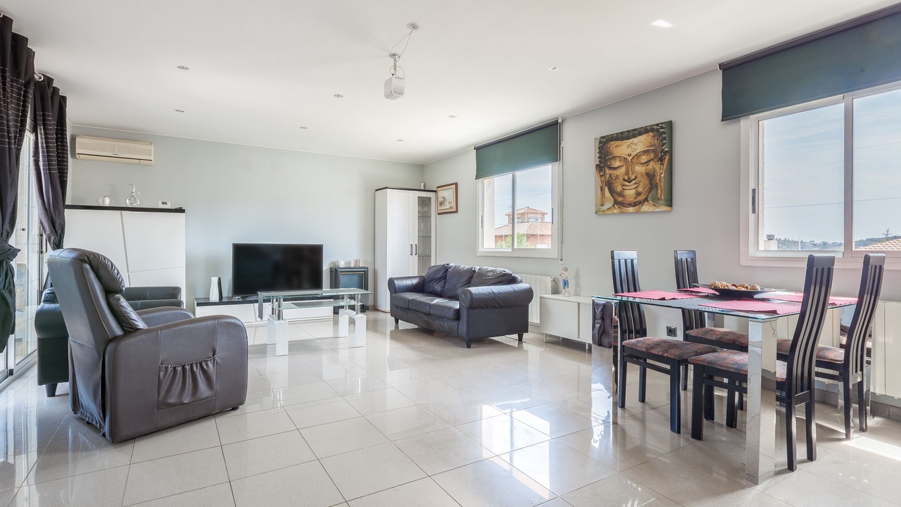 Photo of Livingroom in La Palma de Cervello