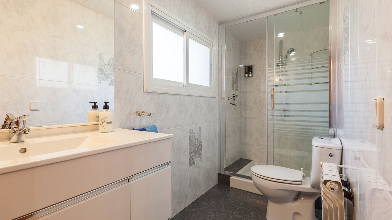 Photo of Bathroom in Rubi