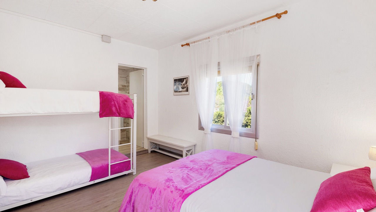 Photo of Bedroom in Rubi