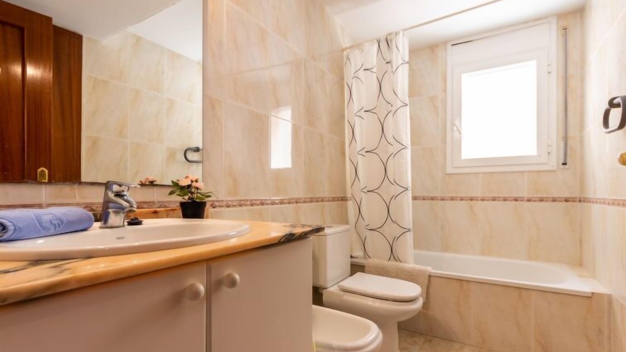 Photo of Bathroom in Cubelles