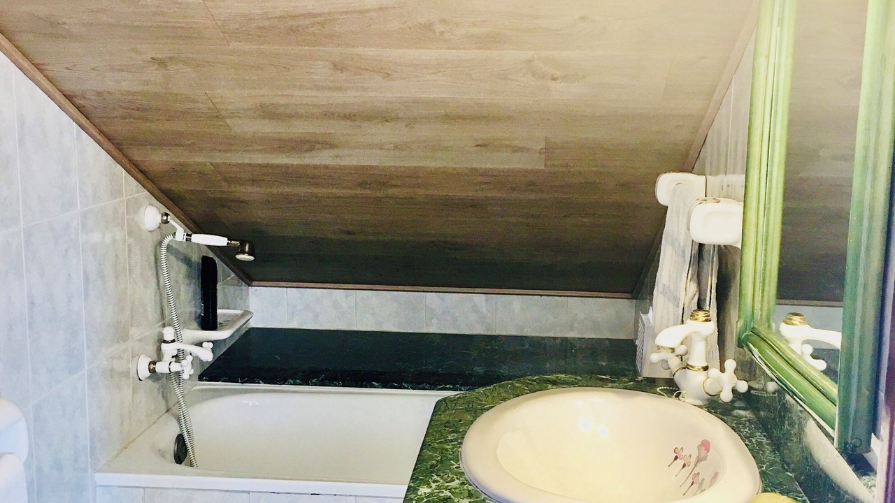 Photo of Bathroom in Rubi