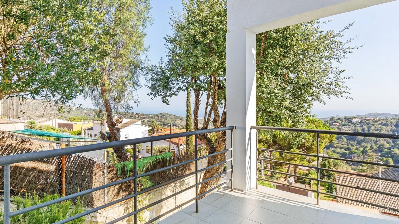 Photo of Outdoor in Alella Parc