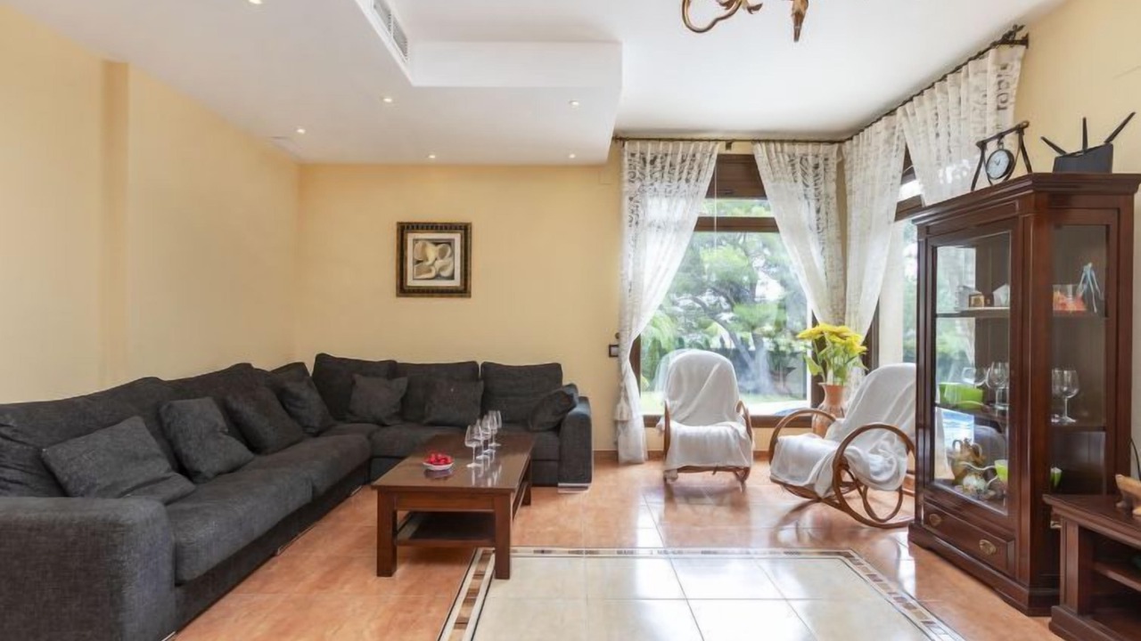 Photo of Livingroom in L Almadrava
