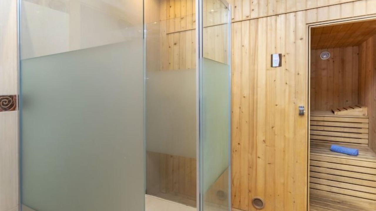 Photo of Bathroom in L Almadrava