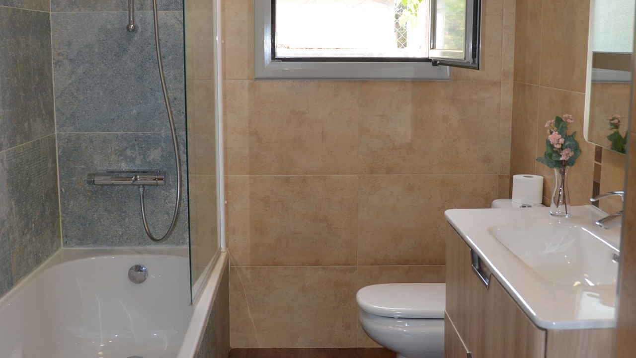 Photo of Bathroom in Canaletes