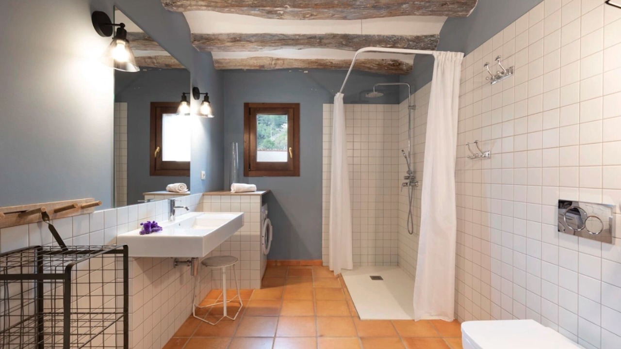 Photo of Bathroom in Orpi