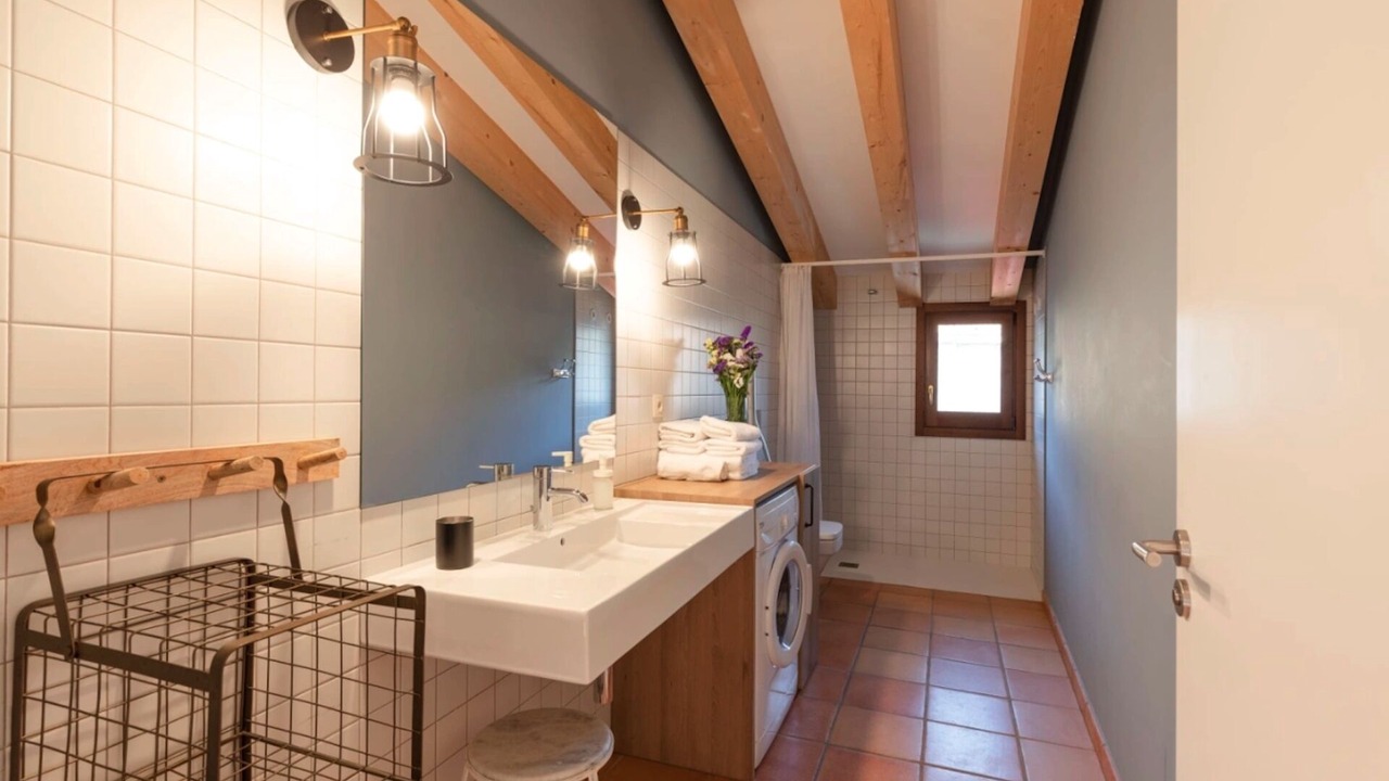Photo of Bathroom in Orpi