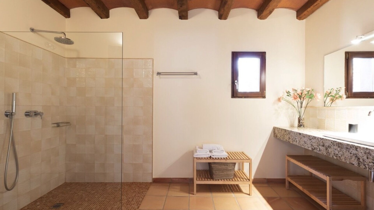 Photo of Bathroom in Orpi