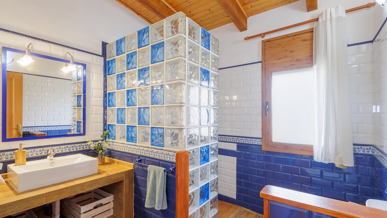 Photo of Bathroom in Subirats